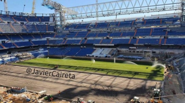 Reinstalan el césped: Así marcha la remodelación del Santiago Bernabéu, estadio del Real Madrid