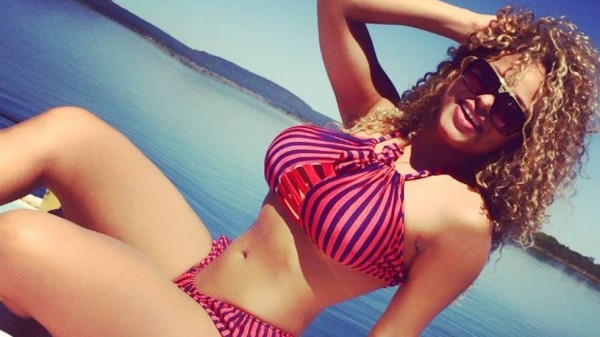 ¡Erika Canella, la Miss Bum Bum, le declara su amor a Donald Trump con candentes fotos!