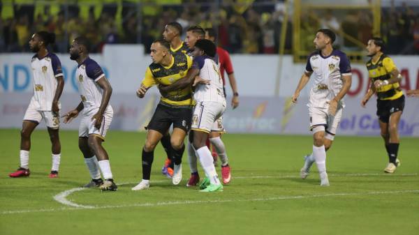 Real España cede terreno y el Olancho FC del Primitivo Maradiaga le arrebata un empate del Morazán