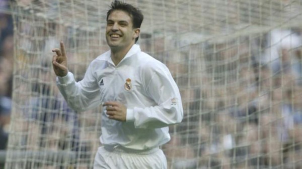 Roger Rojas se une a Messi y Cristiano en el club de los cinco goles