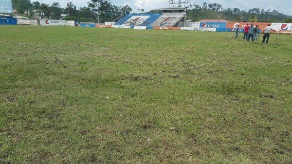 A un mes de haber sido destruida, así luce la cancha del estadio Sergio Reyes