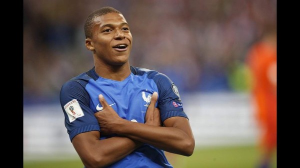 ¡Los más jóvenes de los mundiales! Mbappé, Hakimi y Wagué buscan aumentar la lista