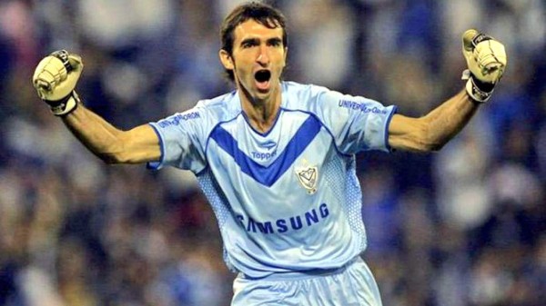 En la cancha y fuera de ella: Las figuras del fútbol con las que compartió vestuario Gastón Díaz, fichaje de Olimpia&nbsp;&nbsp;