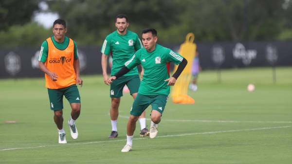La escuadra mexicana tuvo su última práctica este sábado de cara al partido del domingo contra Honduras. FOTO: Mauricio Ayala.
