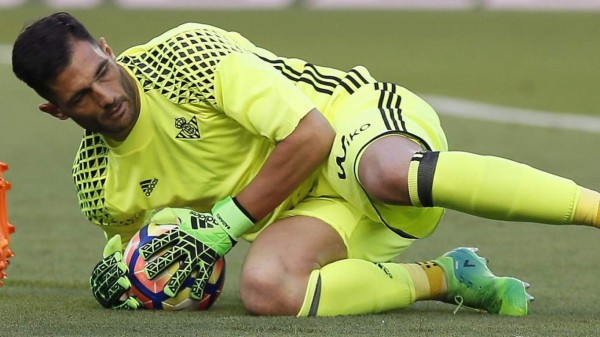 FICHAJES: Gigante va por Cristiano; Atleti por un exMadrid y Mina con un futuro lejos de Barcelona