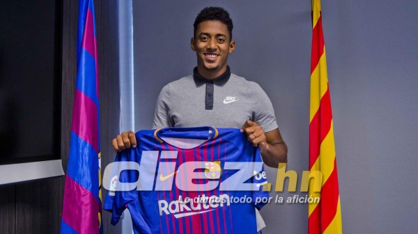 2017-07-17_SIGNATURA NOUS FITXATGES FCB B_VICTOR