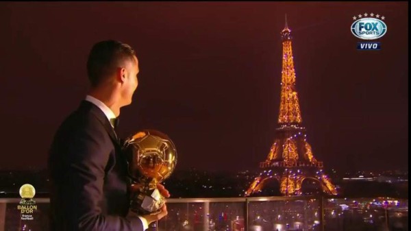 CURIOSO: Las íntimas fotos de Cristiano Ronaldo en la gala del Balón de Oro