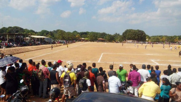 Estadios donde se jugarán este miércoles los octavos de la Copa Presidente