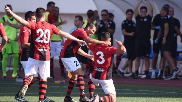 Un hondureño lo logró: Los clubes europeos que han ganado un título invictos en el siglo XXI