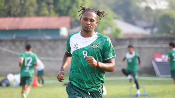Georgie Welcome recuerda el agarrón con Piqué y su amenaza, lo que llegó a ganar en dólares y su calvario en el Atlas