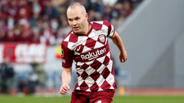 Con Cristiano Ronaldo: Los 10 mejores futbolistas del mundo para Lionel Messi