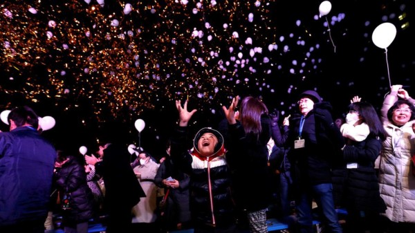 ¡Espectaculares fotos! Así están recibiendo el 2017 por el mundo