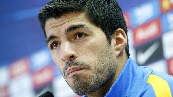 Miguel Layún y América calientan el mercado, Suárez se irá del Barcelona