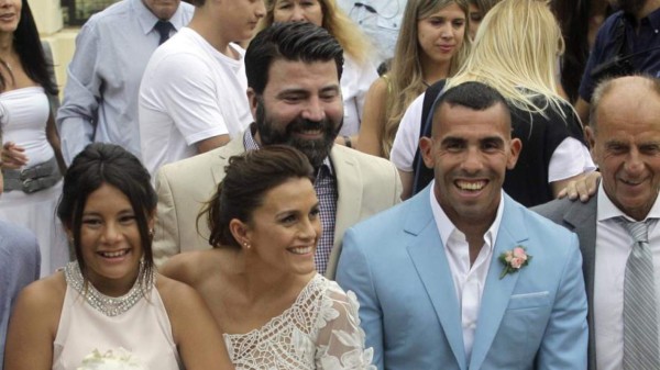 ¡IMPRESIONANTE! Así fue la espectacular y millonaria boda de Carlos Tévez