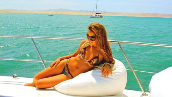 ¡Afortunado! Las conquistas del delantero mexicano Chicharito Hernández