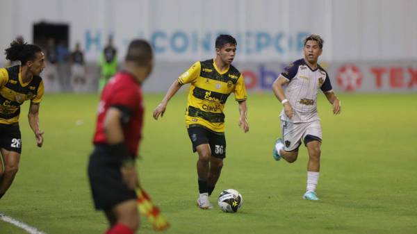 Real España cede terreno y el Olancho FC del Primitivo Maradiaga le arrebata un empate del Morazán