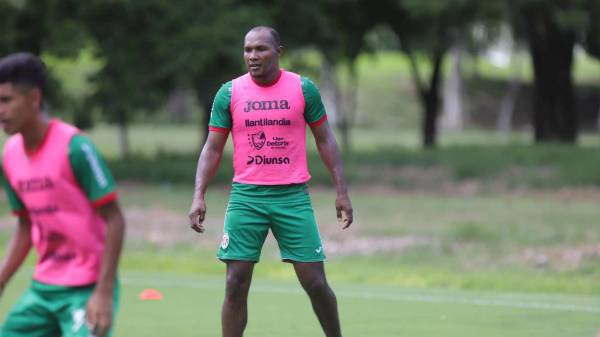 Juan Anangonó se incorporó a los trabajos del Marathón.