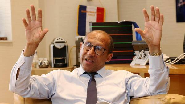 El presidente de la Federación Francesa de Fútbol (FFF), Philippe Diallo, habló sobre la posible salida de Mbappé del PSG.