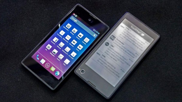 Crean un celular que soporta el impacto de una bala