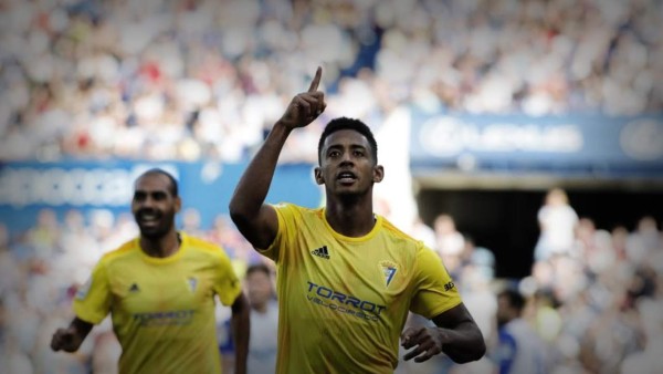 Compañero de Choco Lozano en Cádiz prefiere retirarse del fútbol por miedo al coronavirus