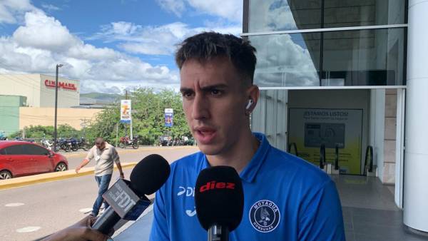 El argentino Rodrigo Auzmendi quiere más minutos en Motagua y por eso analiza salir del club.