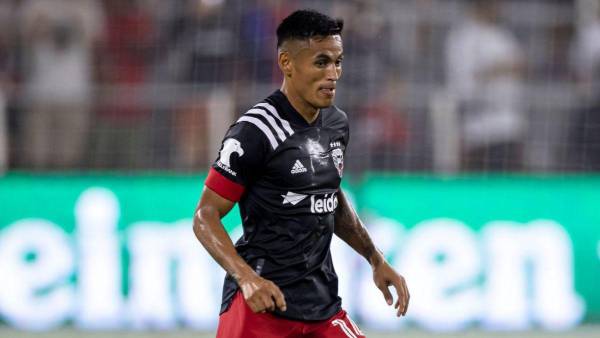 El hondureño Andy Najar podría terminar jugando al lado de Gareth Bale.