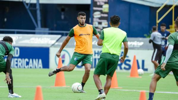 Pereira no tuvo problemas para adaptarse al fútbol tico, el que considera muy técnico y táctico.