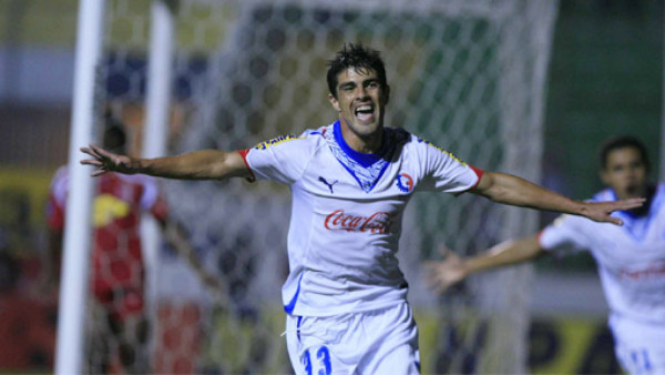 Olimpia derrotó al Cruz Azul de México