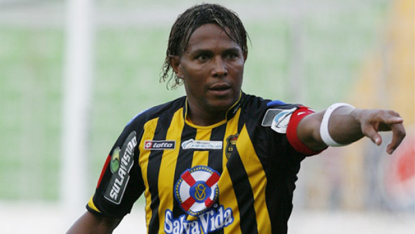 Carlos Pavón está al borde del retiro