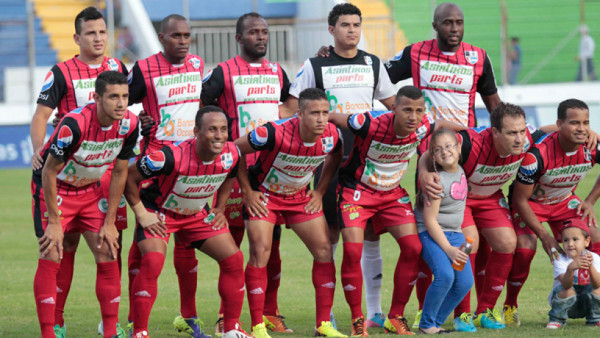 Jugadores del Deportes Savio piden continuidad de Mauro Reyes