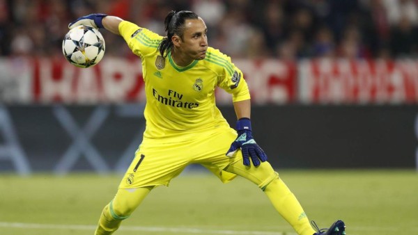 Dos bajas y nuevo lateral: Zidane dio detalles del 11 que usaría ante Bayern Munich