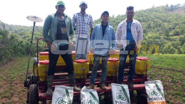 La carrera deportiva y la nueva vida en el campo de Roy Posas