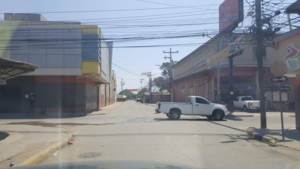 Así es el hospital móvil que instalaron en Villanueva, Cortés para pacientes con coronavirus