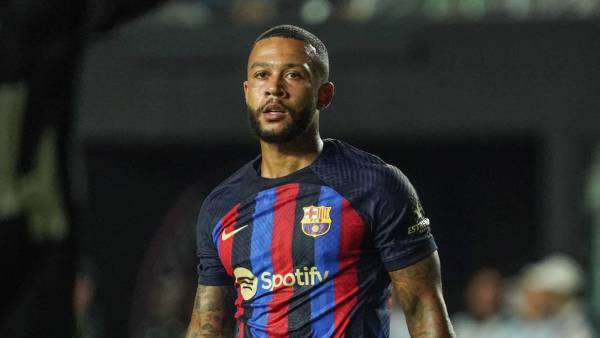 Memphis Depay ya es libre de negociar con cualquier club, pues en junio queda libre del FC Barcelona.