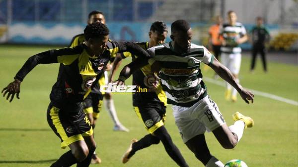 Juticalpa se enfrentó a Génesis de Comayagua en el duelo de ida de la finalísima de la Liga de Ascenso en el Estadio Nacional de Tegucigalpa. Foto: David Romero.