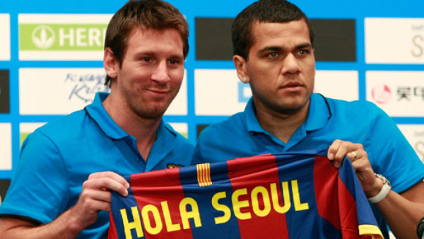 Locura en Seúl por llegada del Barça