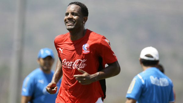 Olimpia no pierde de vista a Luciano