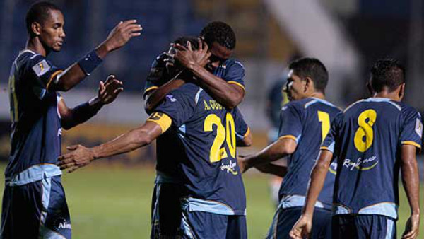 Las aguilas no suman en Concacaf.