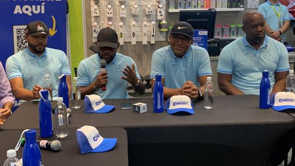 Carlos Pavón y Tyson Núñez, entre los invitados que estarán en el partido de despedida de Rambo de León.