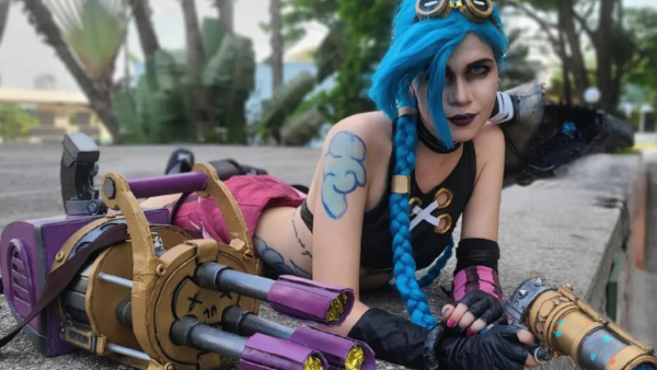 Este impresionante cosplay de Jinx le valió a Ana el primer lugar en el concurso de cosplay del Game Fest Connnect.