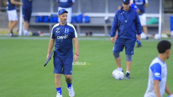José Mauricio Pacini, nuevo asistente de la Selección de Honduras. Fotos Mauricio Ayala.