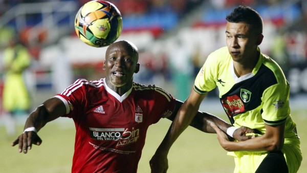 RUMORES Y FICHAJES: Primo del Kun Agüero al Real Sociedad y vuelve el 'Rulo' Varela&nbsp;&nbsp;