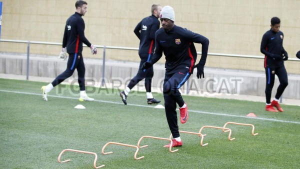 Choco Lozano entrena con el primer equipo del Barcelona en la semana del clásico