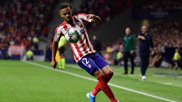 El poderoso 11 que tiene ahora Simeone en el Atlético de Madrid con el fichaje de Luis Suárez