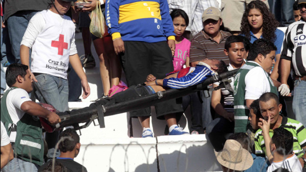 Repudio mundial por violencia en el clásico de Honduras