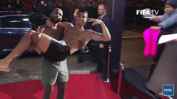 Cristiano Ronaldo víctima de bullying tras perder el Balón de Oro