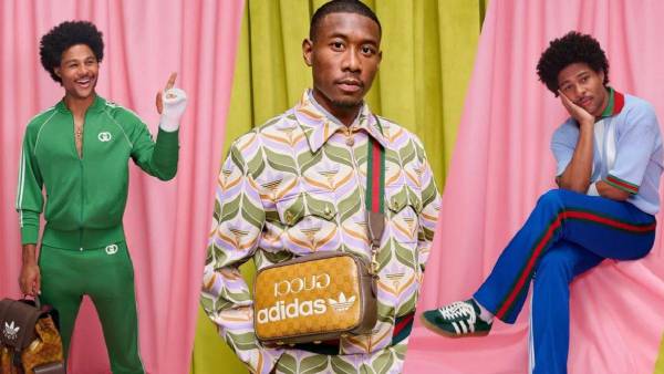 Los futbolistas Serge Ganbry y David Alaba posando para la revista GQ.