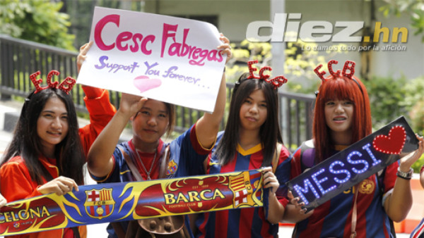 Locura por el Barcelona en Tailandia