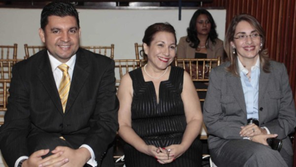 Imágenes gloriosas: Las grandes coberturas y celebraciones de DIEZ en sus 15 años de historia