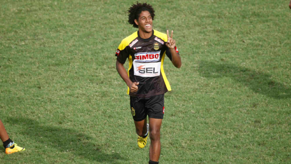 El delantero Carlos Plummer es convocado a la Sub-20